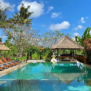 3* Hotel Gayatri